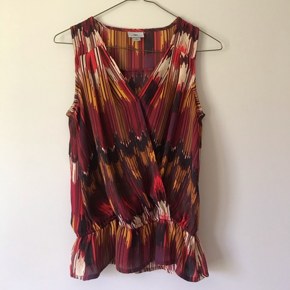 Peplum Wrap Tank Top - Picture 3 of 4